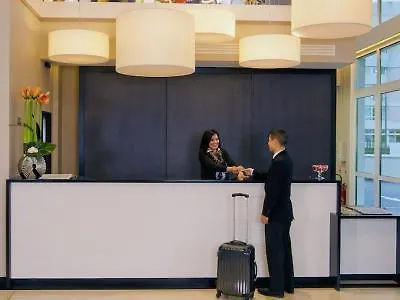 Residhome Park Appart hôtel 4*