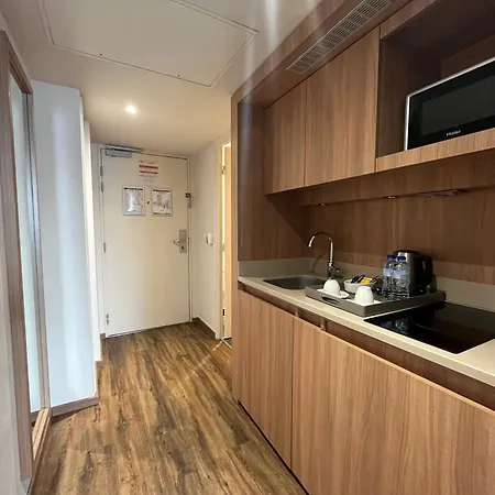 Residhome Park 4*