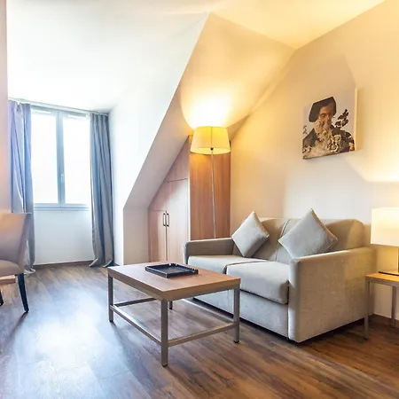 Residhome Park Appart hôtel 4*