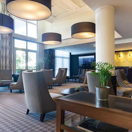 Lejlighedshotel Paris Cdg Airport 4*