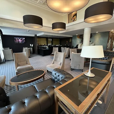 Paris Cdg Airport 4*