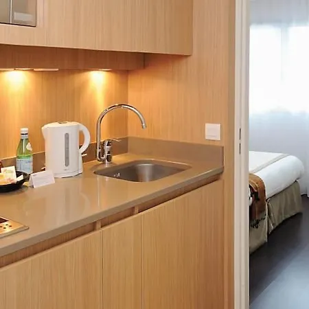 Appart hôtel Residhome Park 4*