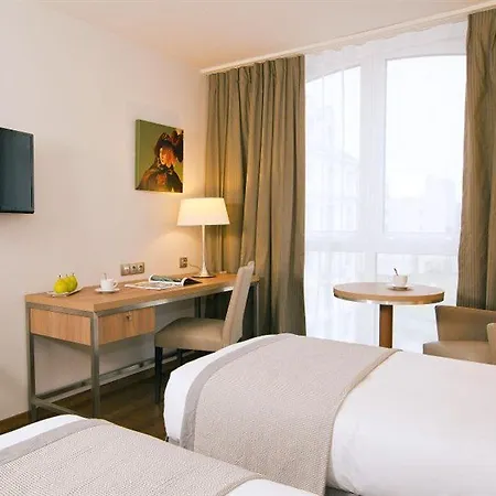 Paris Cdg Airport 4*