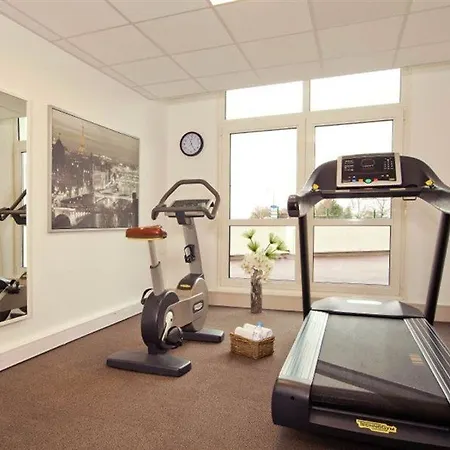 Lejlighedshotel Paris Cdg Airport 4*