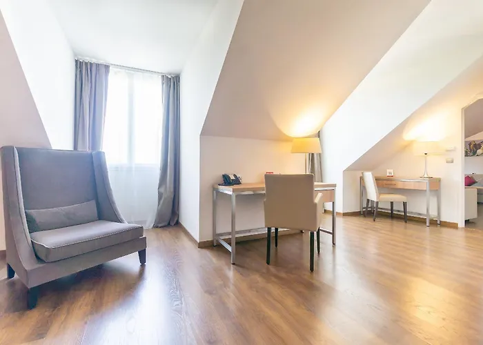 Paris Cdg Airport Roissy-en-France