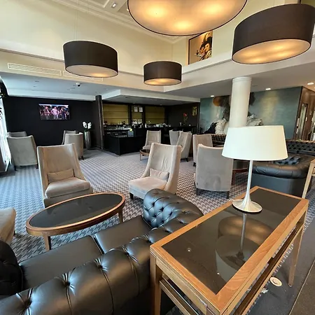 Paris Cdg Airport Aparthotel 4*